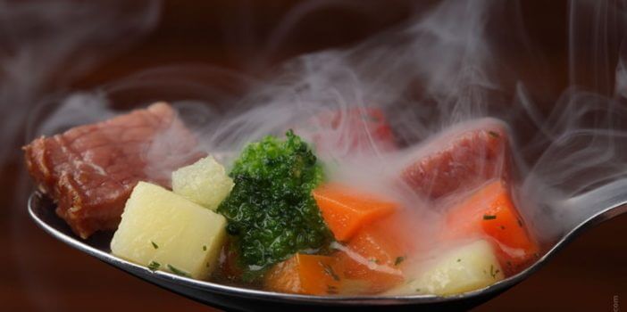 Come preparare del cibo per il tuo cane fatto in casa